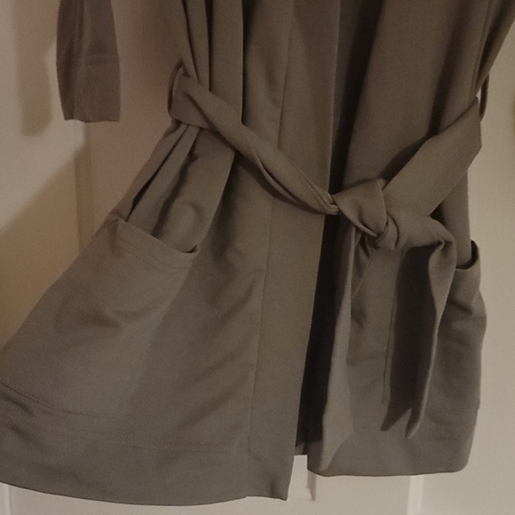 Masala Kids gray cardigan with wrap - Picture 2 of 6